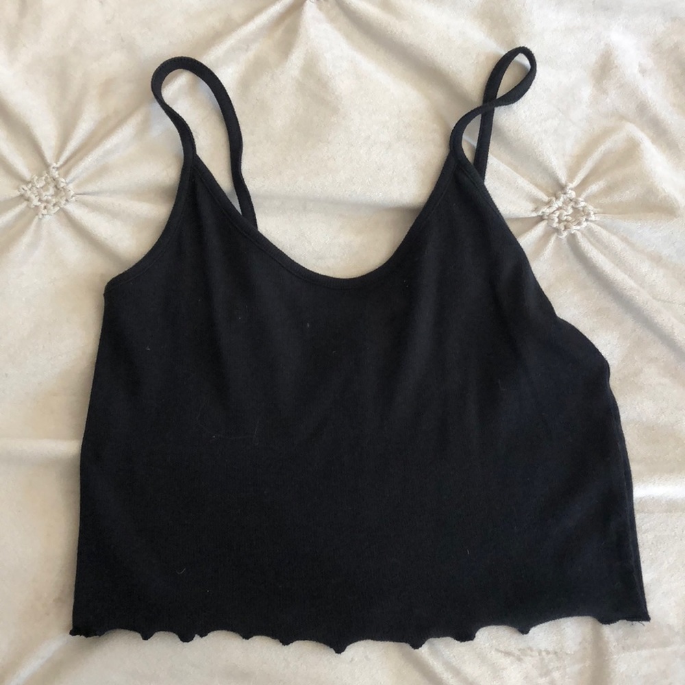 pacsun black crop top